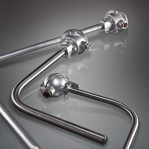 Right-angled thermocouples welded or curved out of one segment
